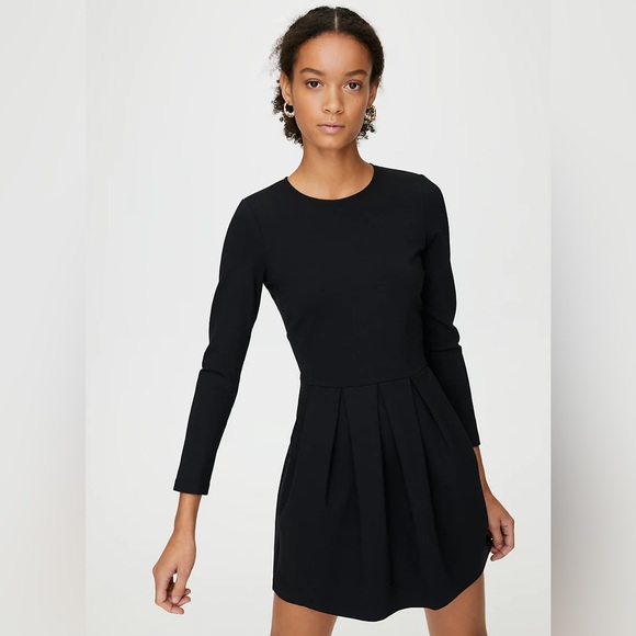 Aritzia Sunday Best Long Sleeve Dress - Picture 9 of 9